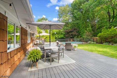 21 Carteret Street West Milford NJ 07480