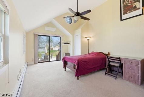 419 Greenwich Street Belvidere NJ 07823