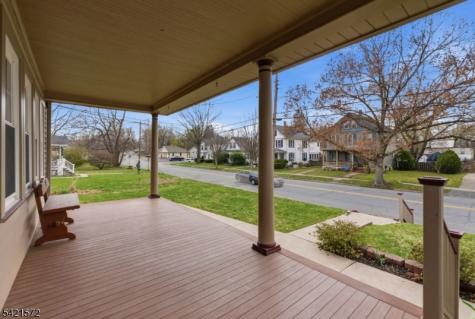 419 Greenwich Street Belvidere NJ 07823
