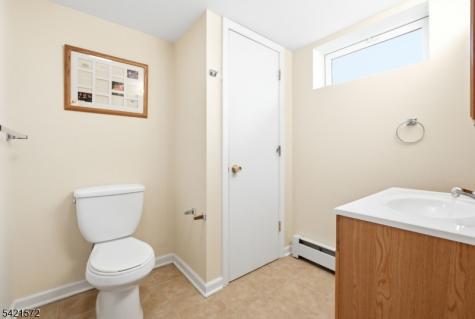 419 Greenwich Street Belvidere NJ 07823