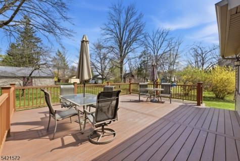 419 Greenwich Street Belvidere NJ 07823