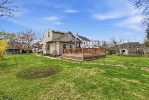419 Greenwich Street Belvidere NJ 07823
