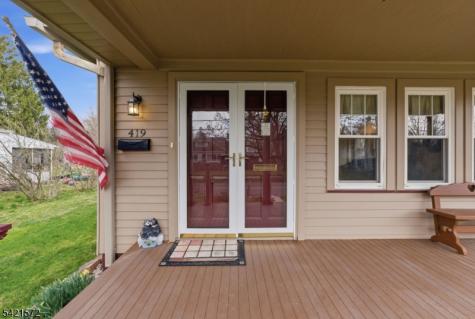 419 Greenwich Street Belvidere NJ 07823