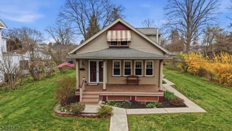 419 Greenwich Street Belvidere NJ 07823