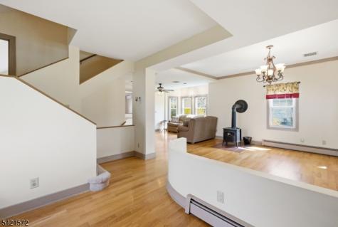 419 Greenwich Street Belvidere NJ 07823