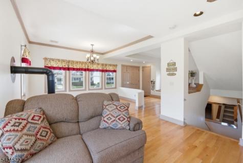419 Greenwich Street Belvidere NJ 07823