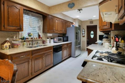 92 Louis Street Hanover NJ 07981