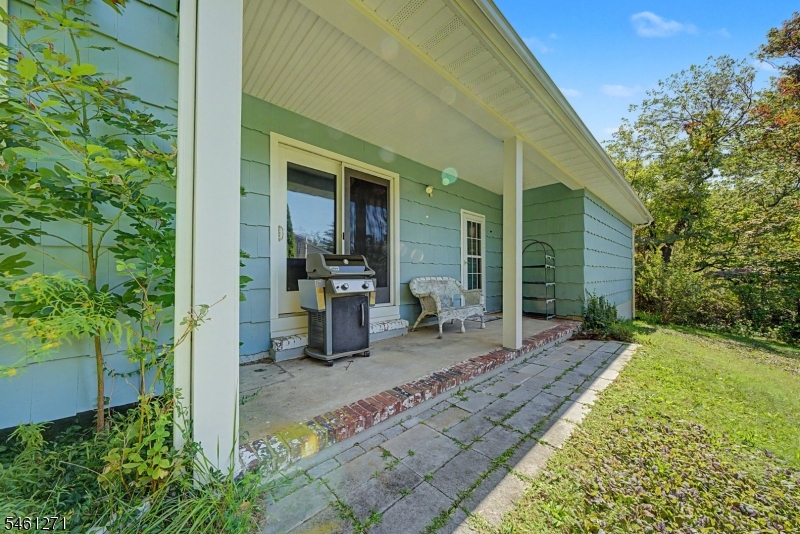 2 Arlyn Lane Randolph NJ 07869