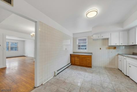 183 Devon Street Kearny NJ 07032
