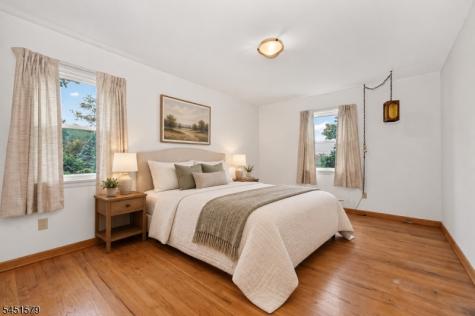 400 Bellis Road Holland NJ 08804