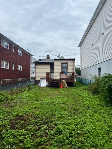218 Florida Street Elizabeth NJ 07206