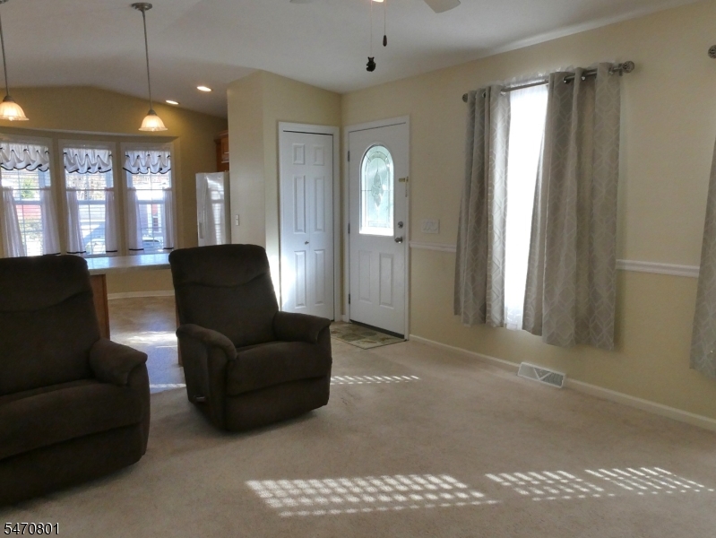 5 Makepeace Drive Jefferson NJ 07438