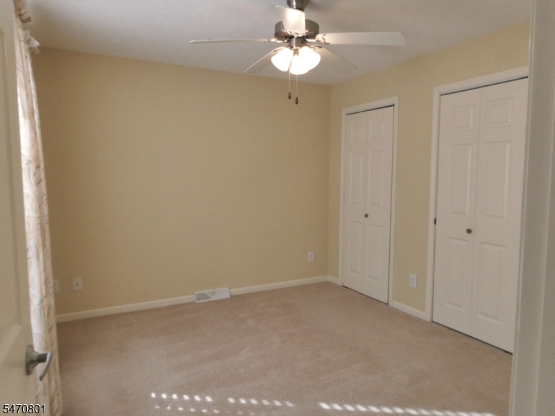 5 Makepeace Drive Jefferson NJ 07438