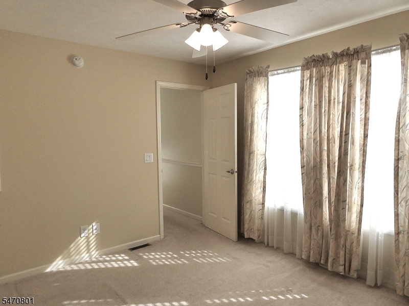 5 Makepeace Drive Jefferson NJ 07438