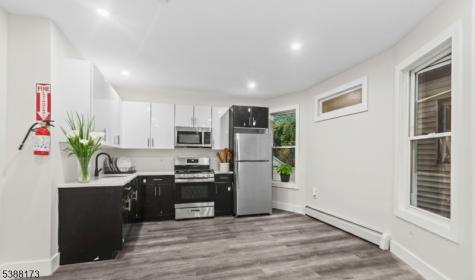 42 Washington Terrace East Orange NJ 07017