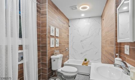 42 Washington Terrace East Orange NJ 07017