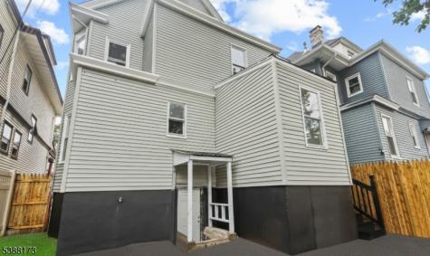 42 Washington Terrace East Orange NJ 07017