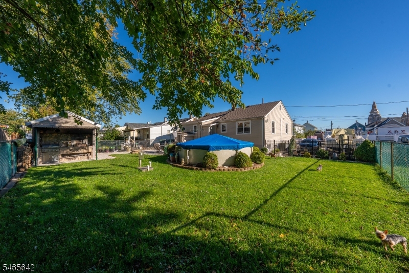 23 Radcliffe Street South River NJ 08882