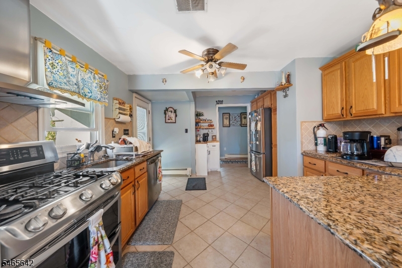 23 Radcliffe Street South River NJ 08882