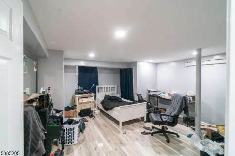 116 Greene Avenue Middlesex NJ 08846