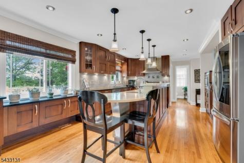 566 Glen Ridge Drive Bridgewater NJ 08807