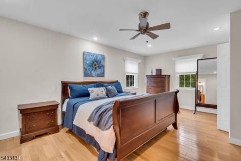 566 Glen Ridge Drive Bridgewater NJ 08807