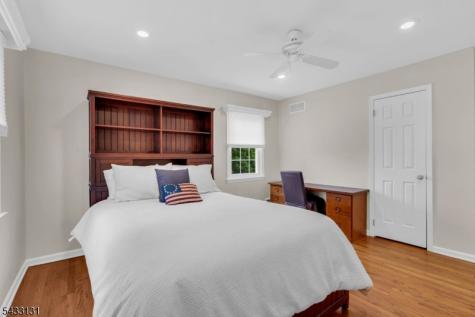 566 Glen Ridge Drive Bridgewater NJ 08807