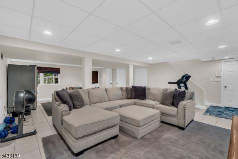 566 Glen Ridge Drive Bridgewater NJ 08807