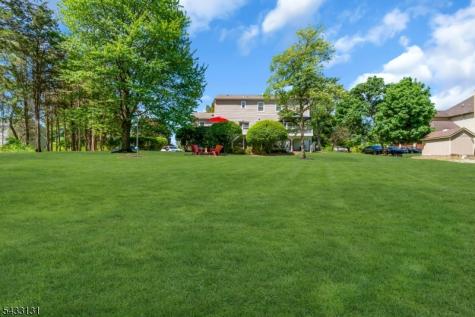 566 Glen Ridge Drive Bridgewater NJ 08807