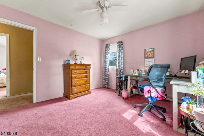 46 Meredith Road Edison NJ 08817