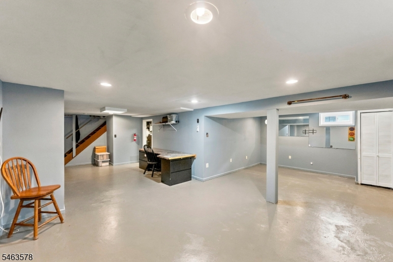 46 Meredith Road Edison NJ 08817