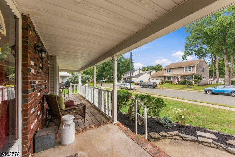 46 Meredith Road Edison NJ 08817