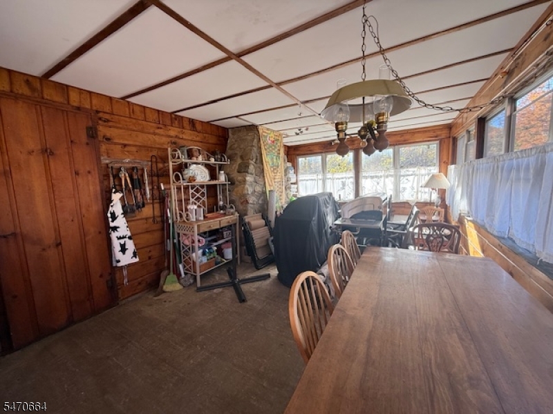 128 E Lakeside Drive Vernon NJ 07422