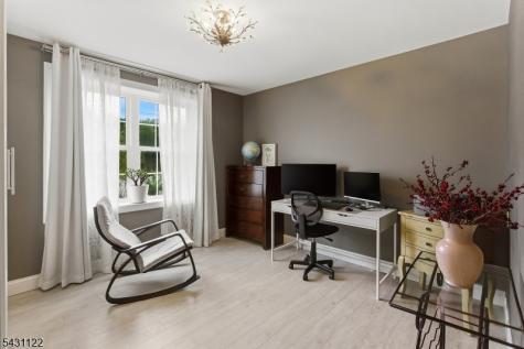 33 Weston Road Franklin NJ 08873