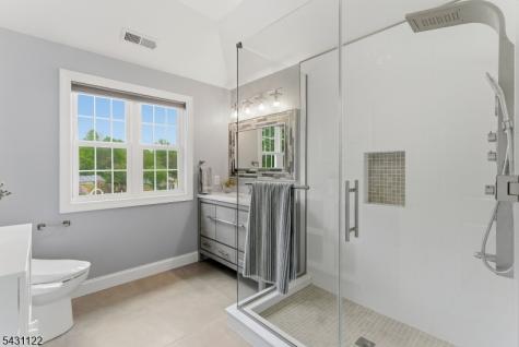 33 Weston Road Franklin NJ 08873