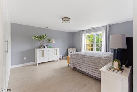 33 Weston Road Franklin NJ 08873