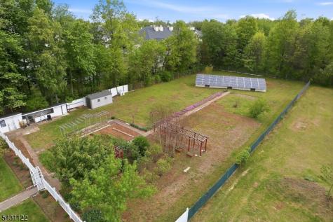33 Weston Road Franklin NJ 08873