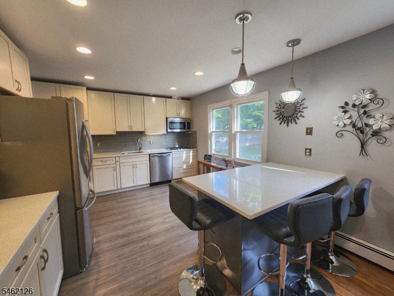10 Parkview Drive Mansfield NJ 07840