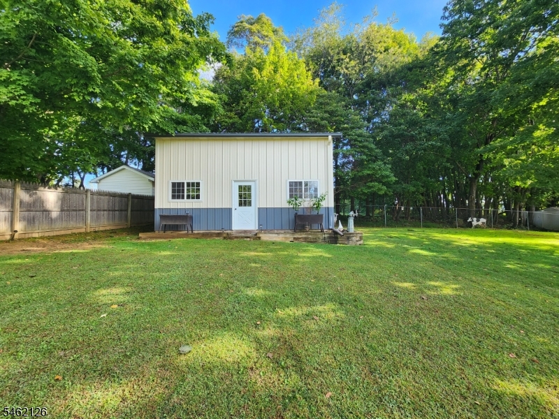 10 Parkview Drive Mansfield NJ 07840