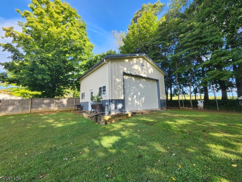 10 Parkview Drive Mansfield NJ 07840