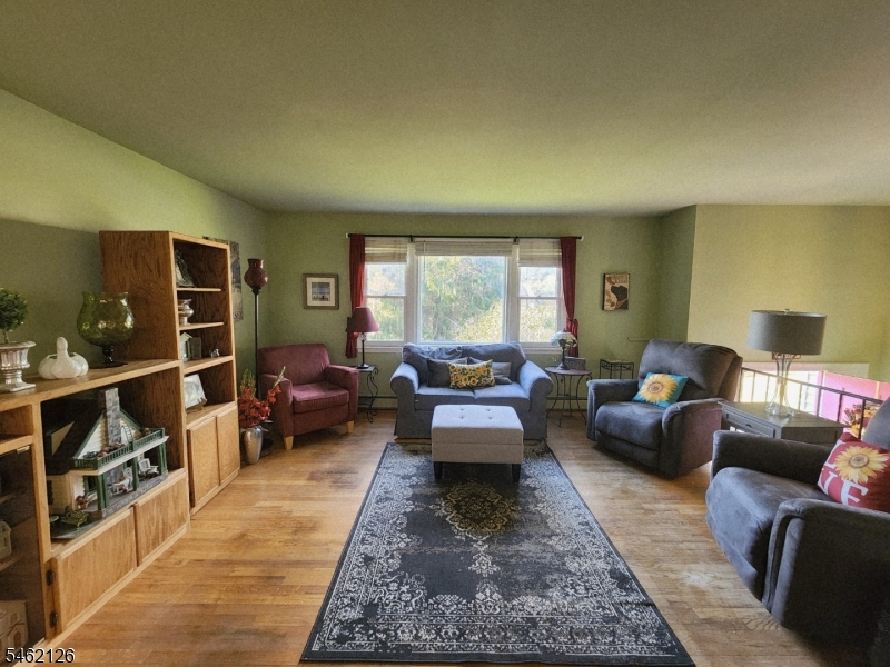10 Parkview Drive Mansfield NJ 07840