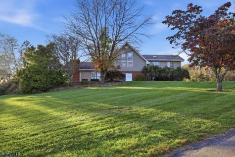 45 Cobblewood Road Blairstown NJ 07825