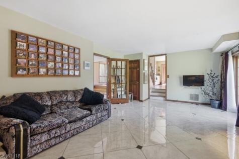 45 Cobblewood Road Blairstown NJ 07825