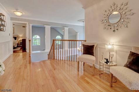 30 Baybury Court East Hanover NJ 07936