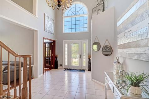 30 Baybury Court East Hanover NJ 07936