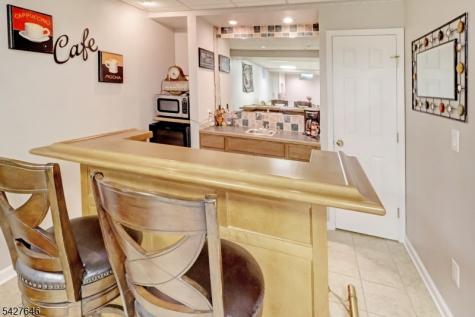 30 Baybury Court East Hanover NJ 07936
