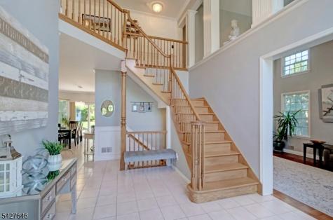 30 Baybury Court East Hanover NJ 07936