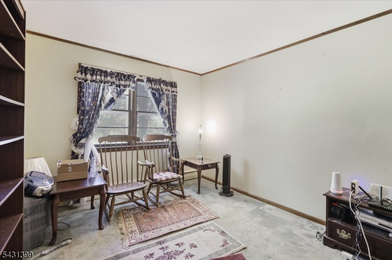 9 Roosevelt Road Readington NJ 08889