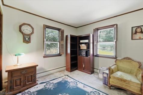 9 Roosevelt Road Readington NJ 08889