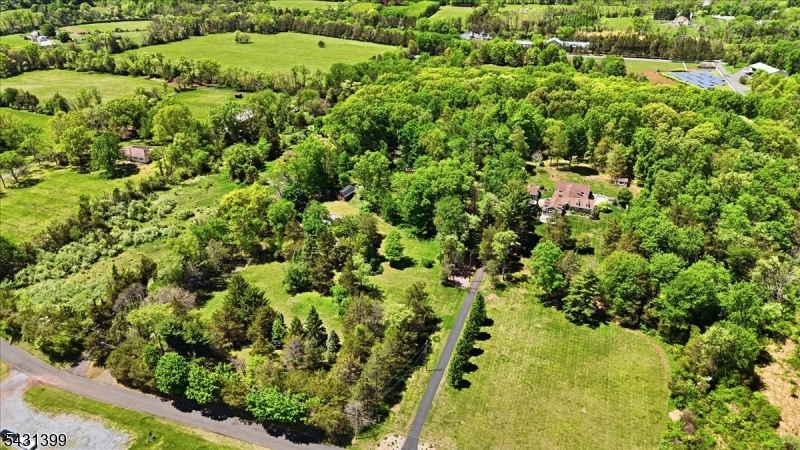 9 Roosevelt Road Readington NJ 08889